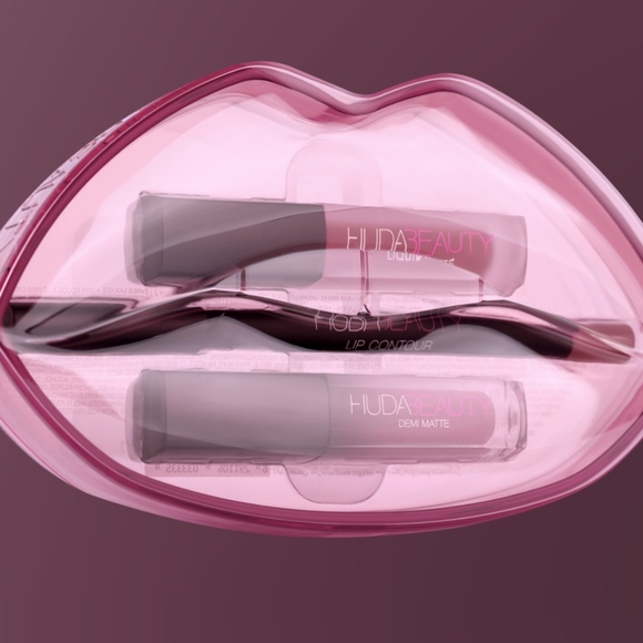 HUDA BEAUTY Other - HUDA Beauty Lip Set